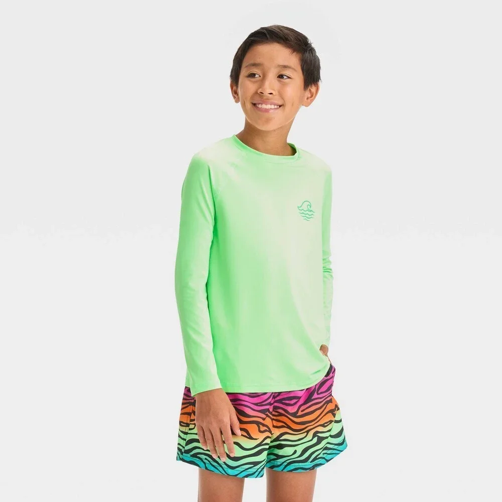 Kids Boys Long Sleeves Guard Top Medium Size 8 Light Green Tee Shirt